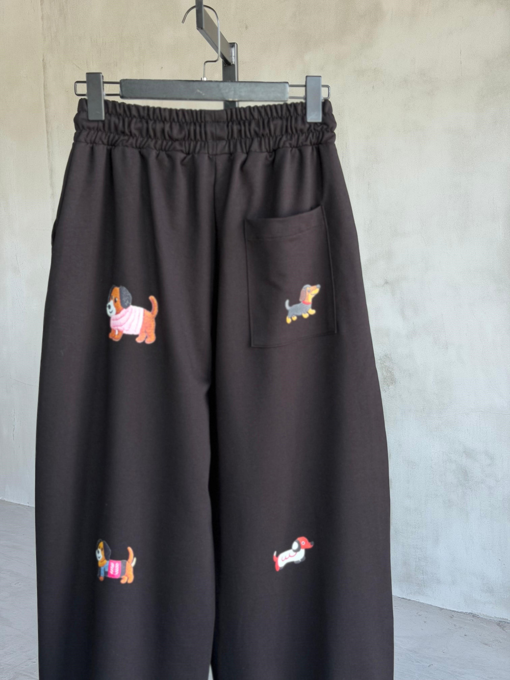 Tasarım Köpek Desenli Premium Pantolon (Siyah)