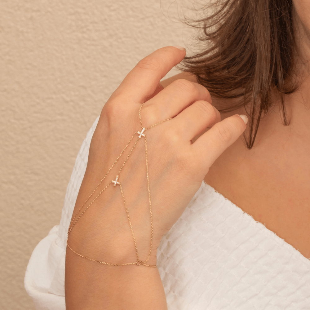 0.07 Karat Pırlanta Altın Haç Şahmeran Bileklik - Goldstore