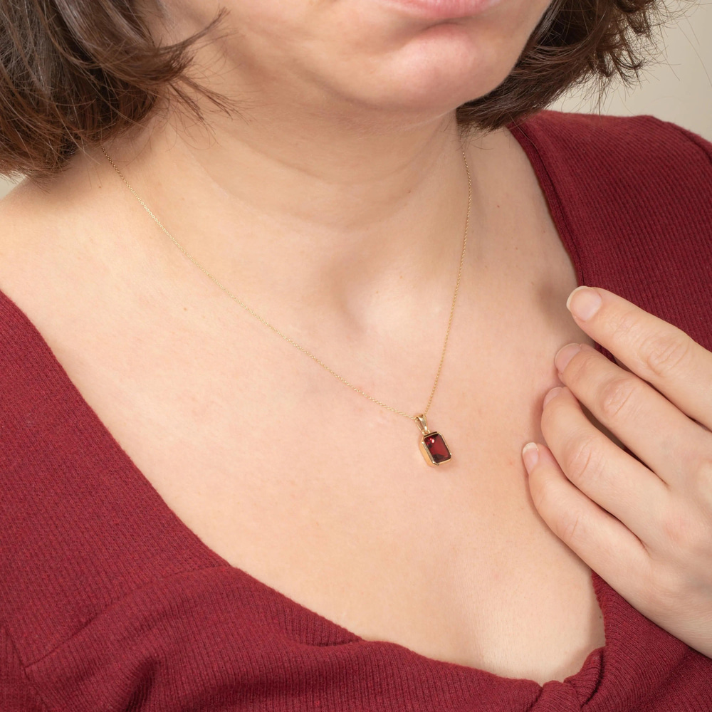 2.36 Karat Garnet Altın Kolye - Goldstore