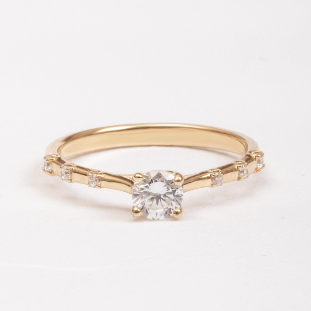 Altın 4 Tırnak Kolları Taşlı Yüzük - Goldstore