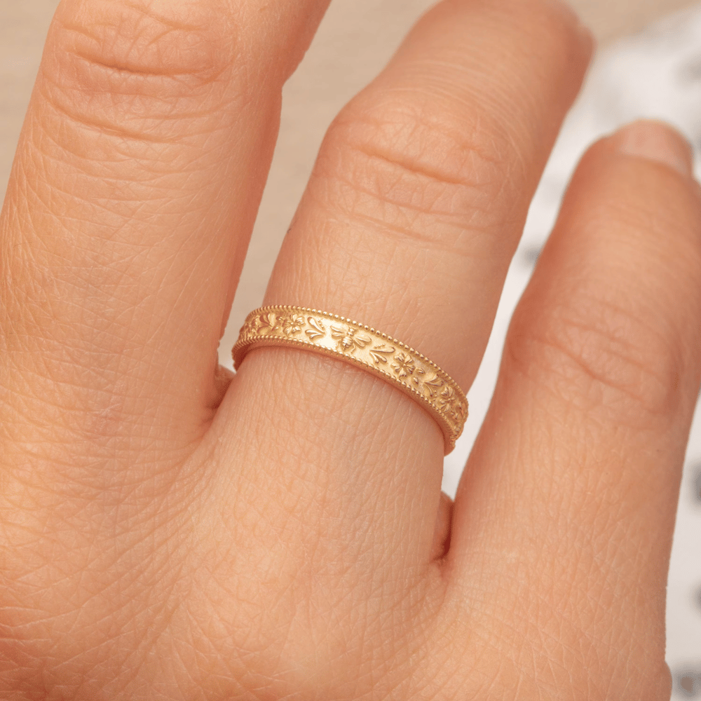 Altın Arı Çiçek Yüzük - Goldstore