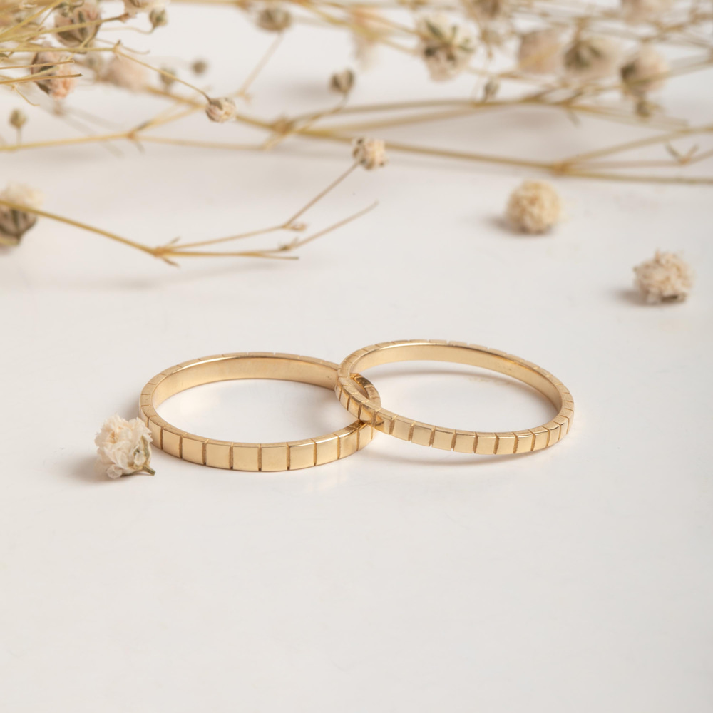 Altın Çentik Dokulu Yüzük - Goldstore