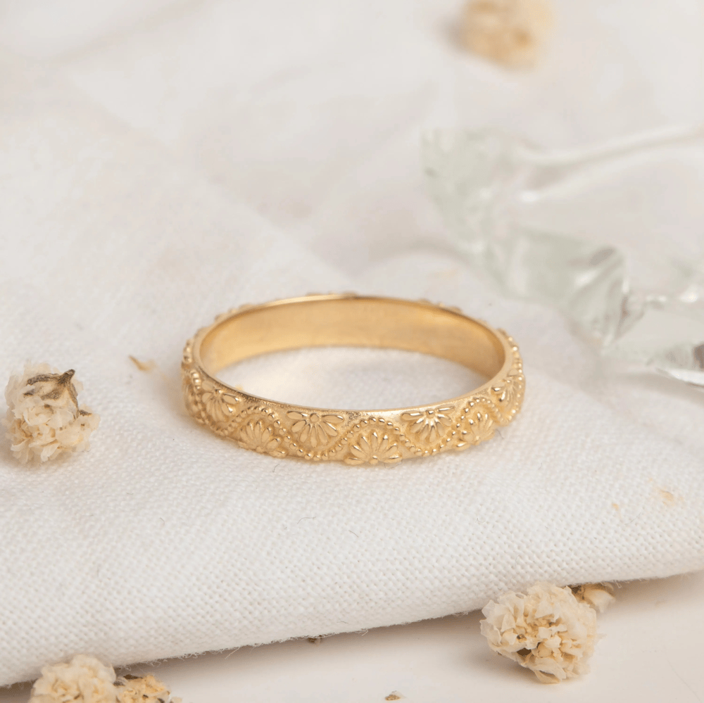 Altın Çiçek Desenli Alyans Yüzük - Goldstore