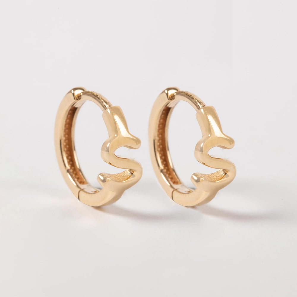 Altın Harf Huggie Küpe - Goldstore
