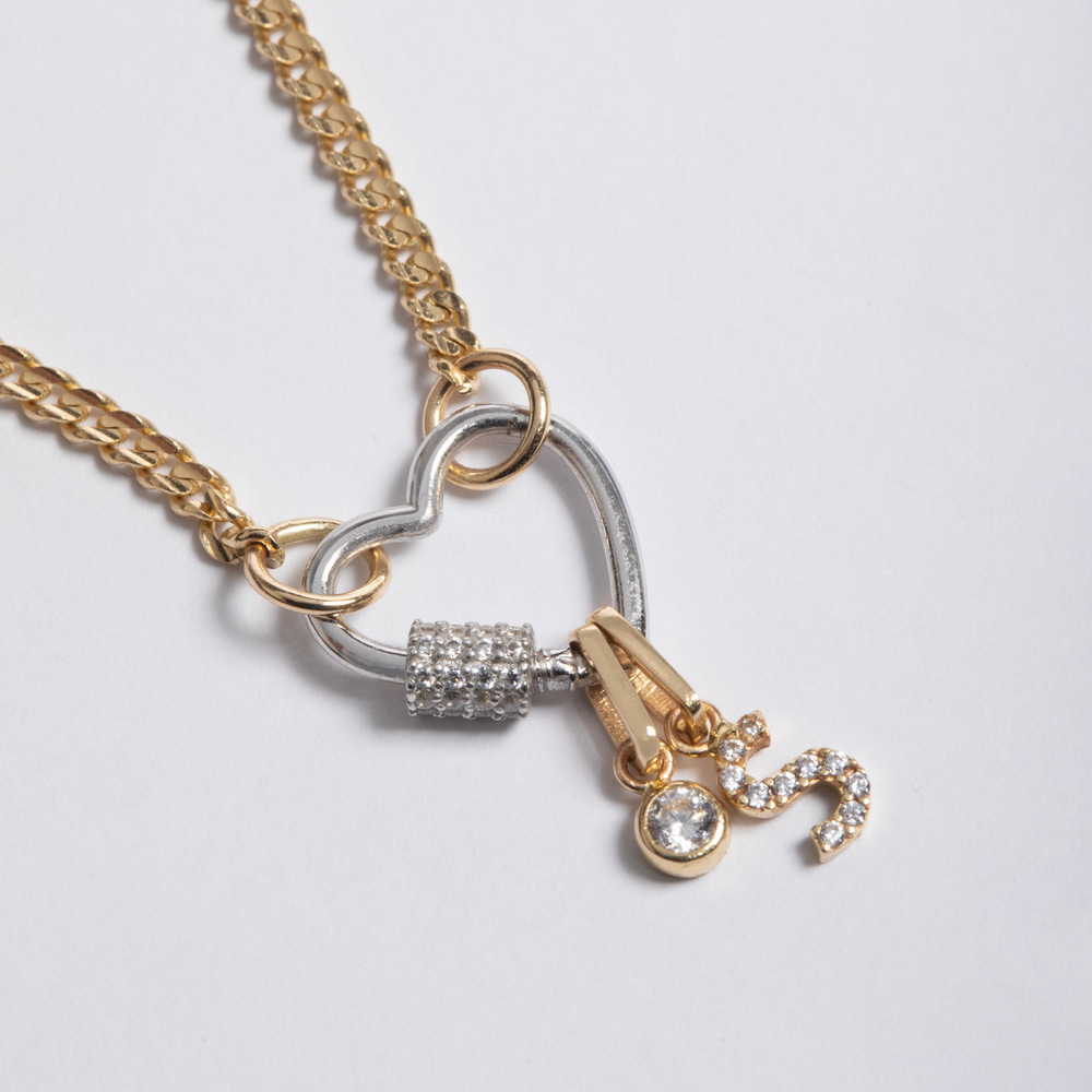 Altın Kalp Charm Holder - Goldstore