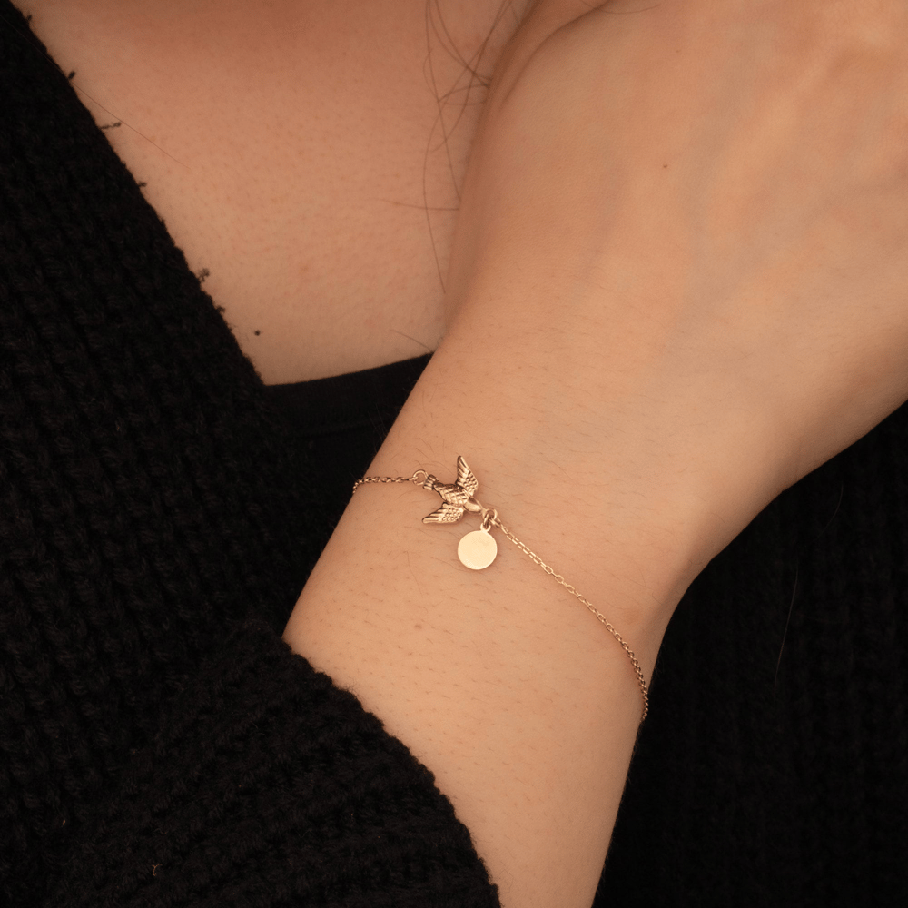 Altın Kırlangıç Figürlü Kişiye Özel Bileklik - Goldstore