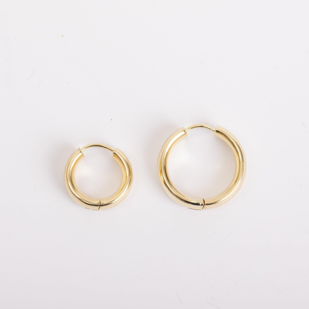 Solid Gold Custom Engraved Hoop Earrings - Goldstore