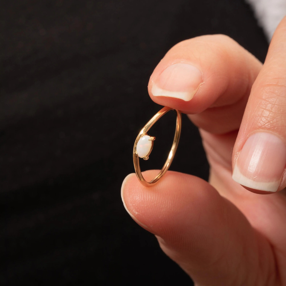 Altın Oval Opal Yüzük - Goldstore
