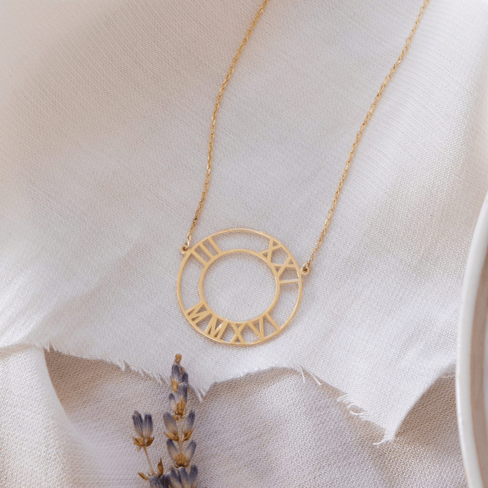 Altın Roma Rakamlı Kişiye Özel Kolye - Goldstore