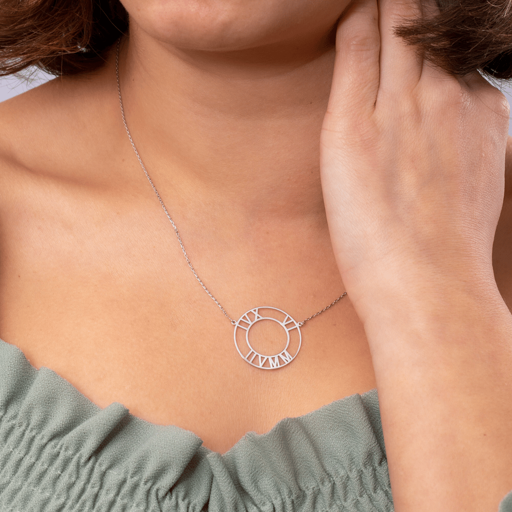 Altın Roma Rakamlı Kişiye Özel Kolye - Goldstore