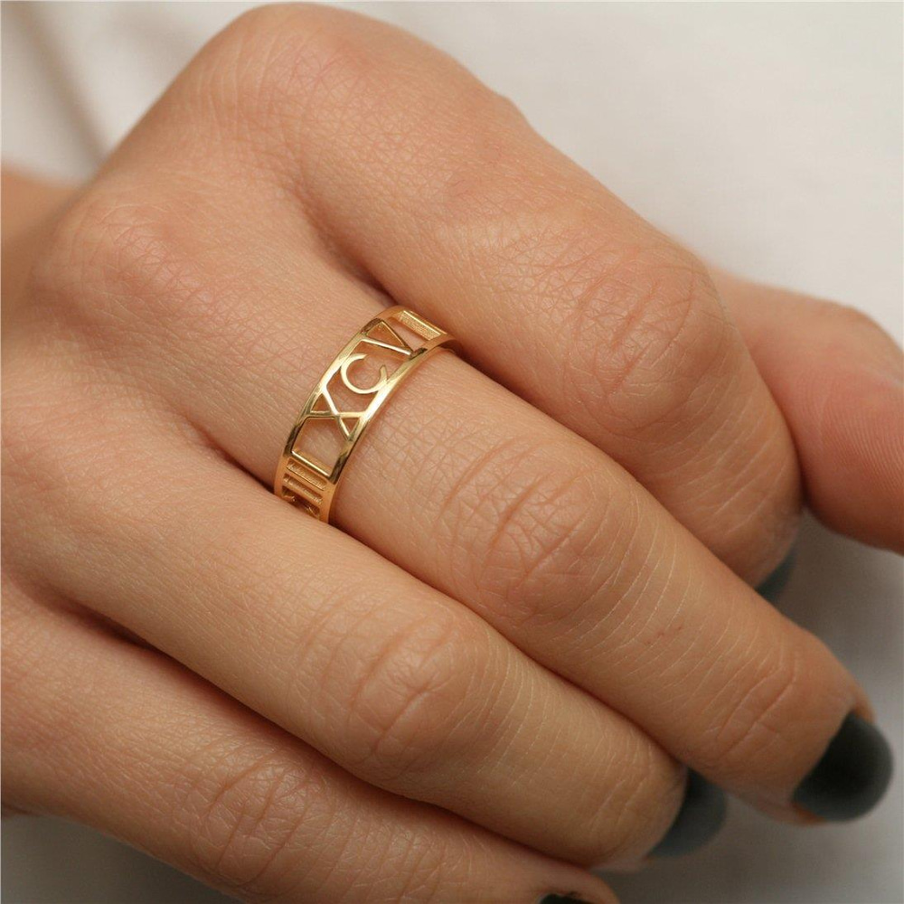 Solid Gold Roman Numeral Ring - Goldstore