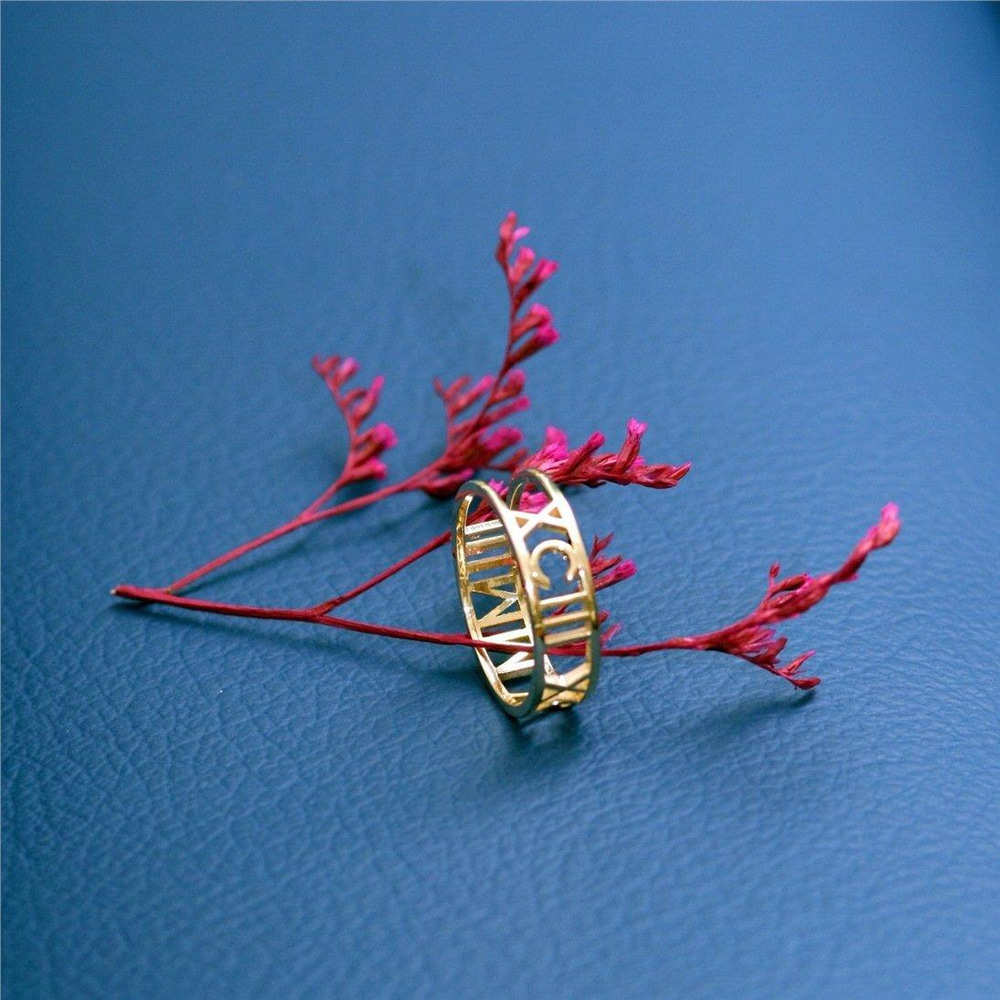 Solid Gold Roman Numeral Ring - Goldstore