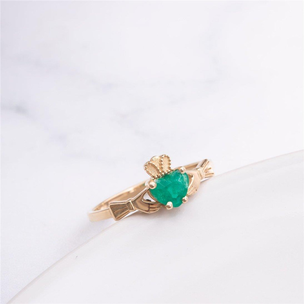 Altın Taşlı Claddagh Yüzük - Goldstore