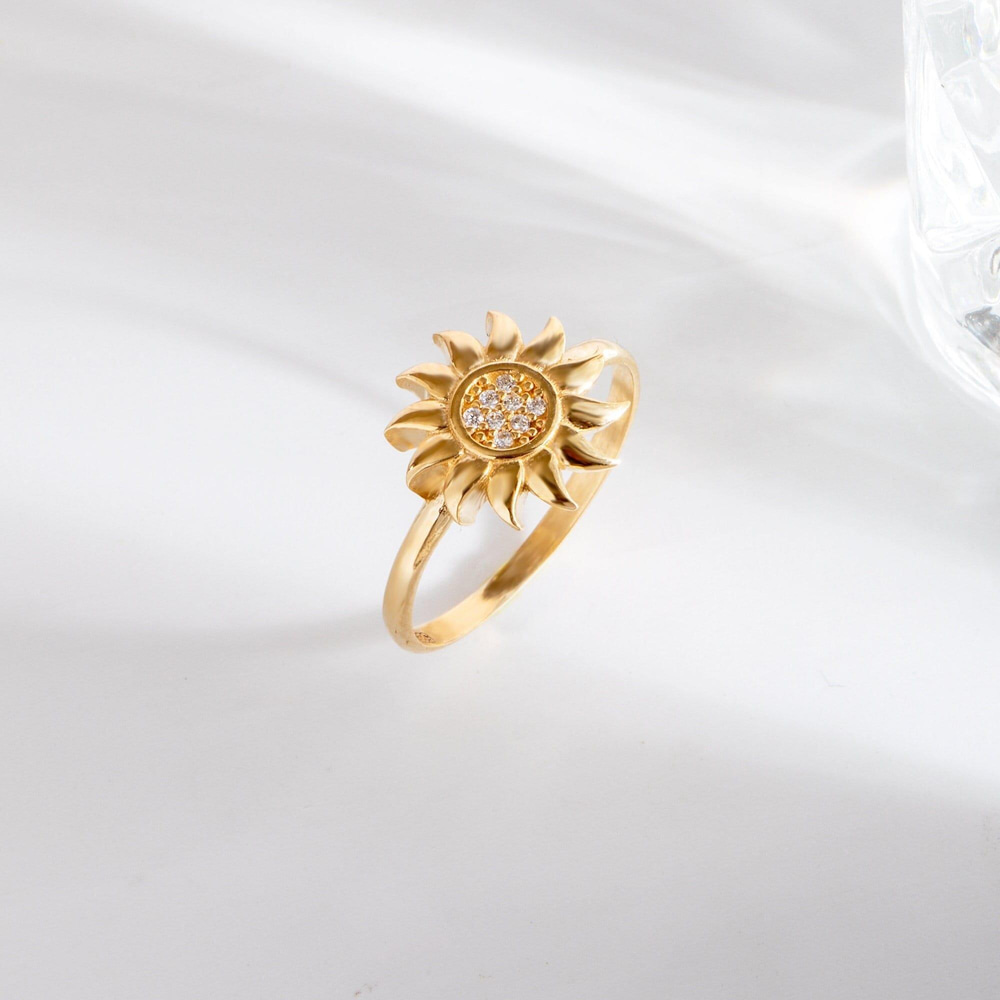 Altın Taşlı Güneş Figürlü Yüzük - Goldstore