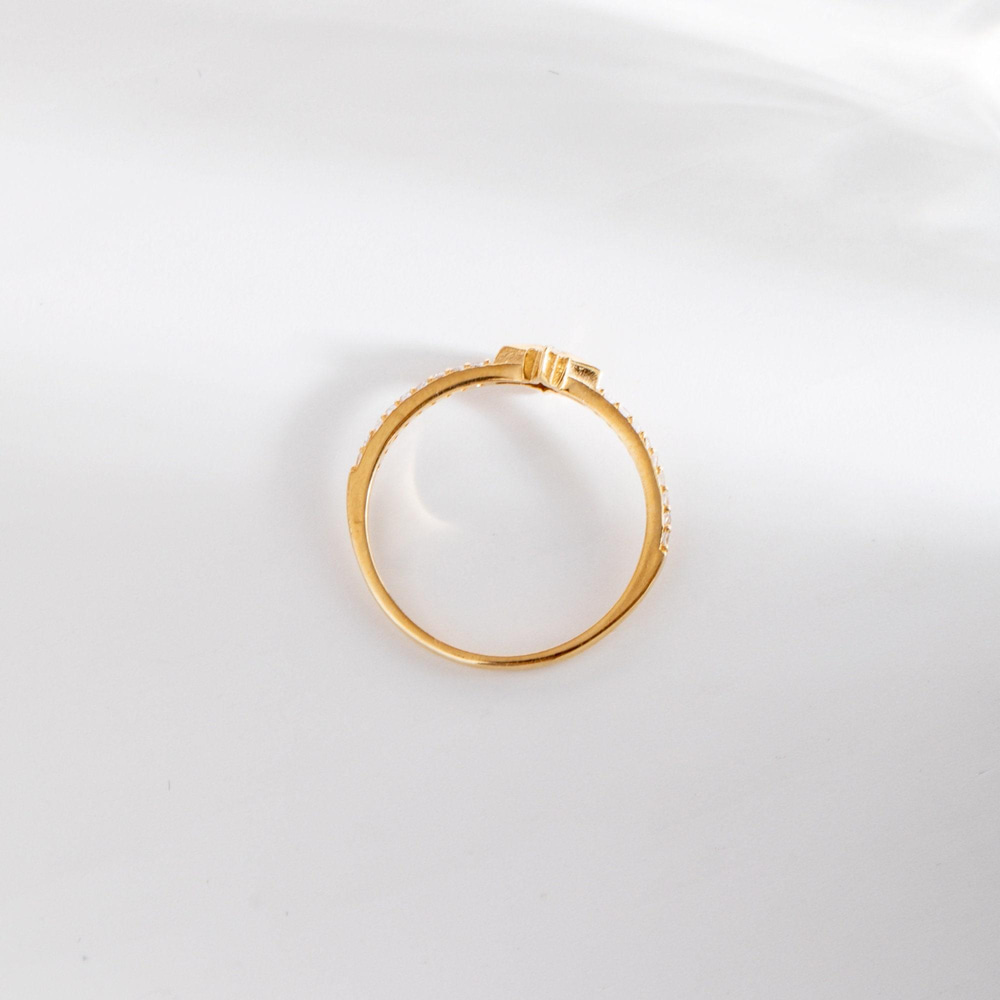 Altın Taşlı Kuzey Yıldızı Yüzük - Goldstore