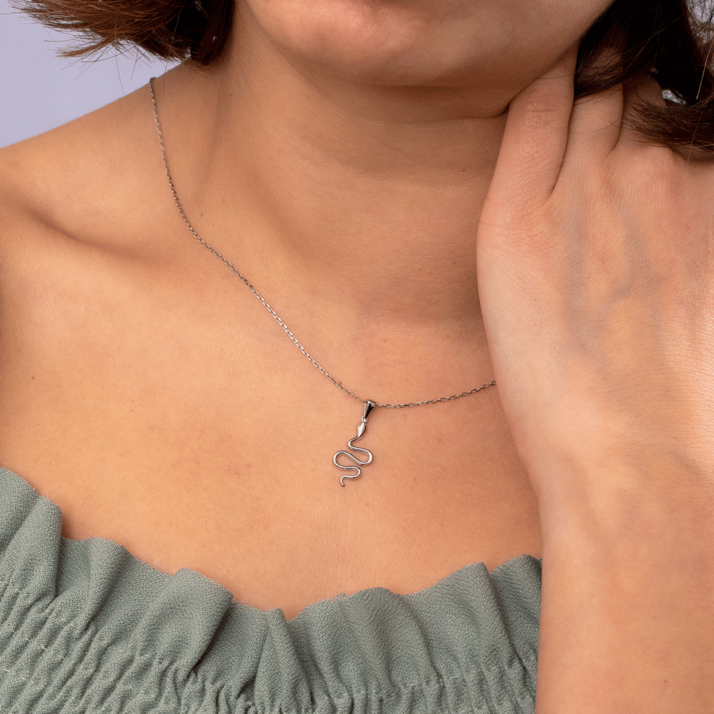 Altın Yılan Figürlü Kolye - Goldstore