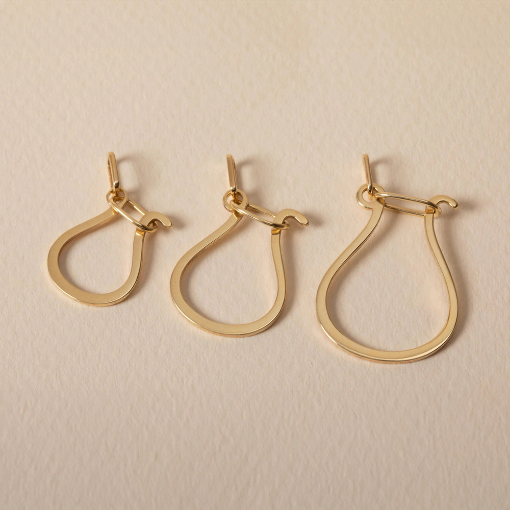 At Nalı Formlu Çoklu Charm Tutucu Altın Aparat - Goldstore