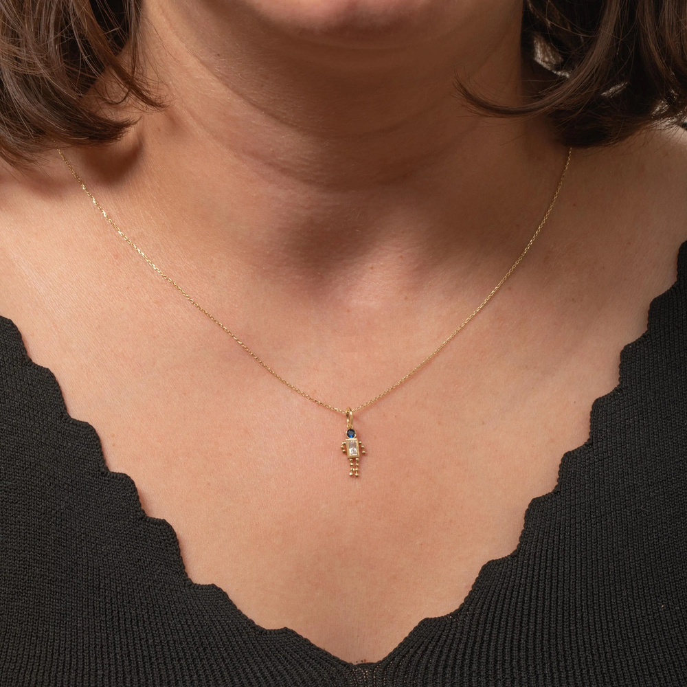 Çocuk Figürlü Aile Doğum Taşlı Altın Kolye - Goldstore