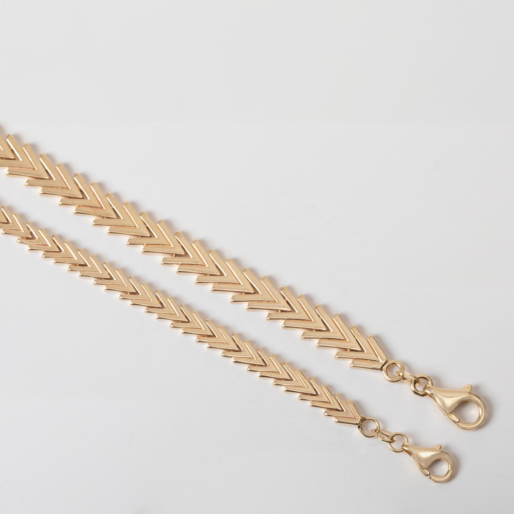 Geometrik V Zincir Tasarımlı Altın Kolye - Goldstore