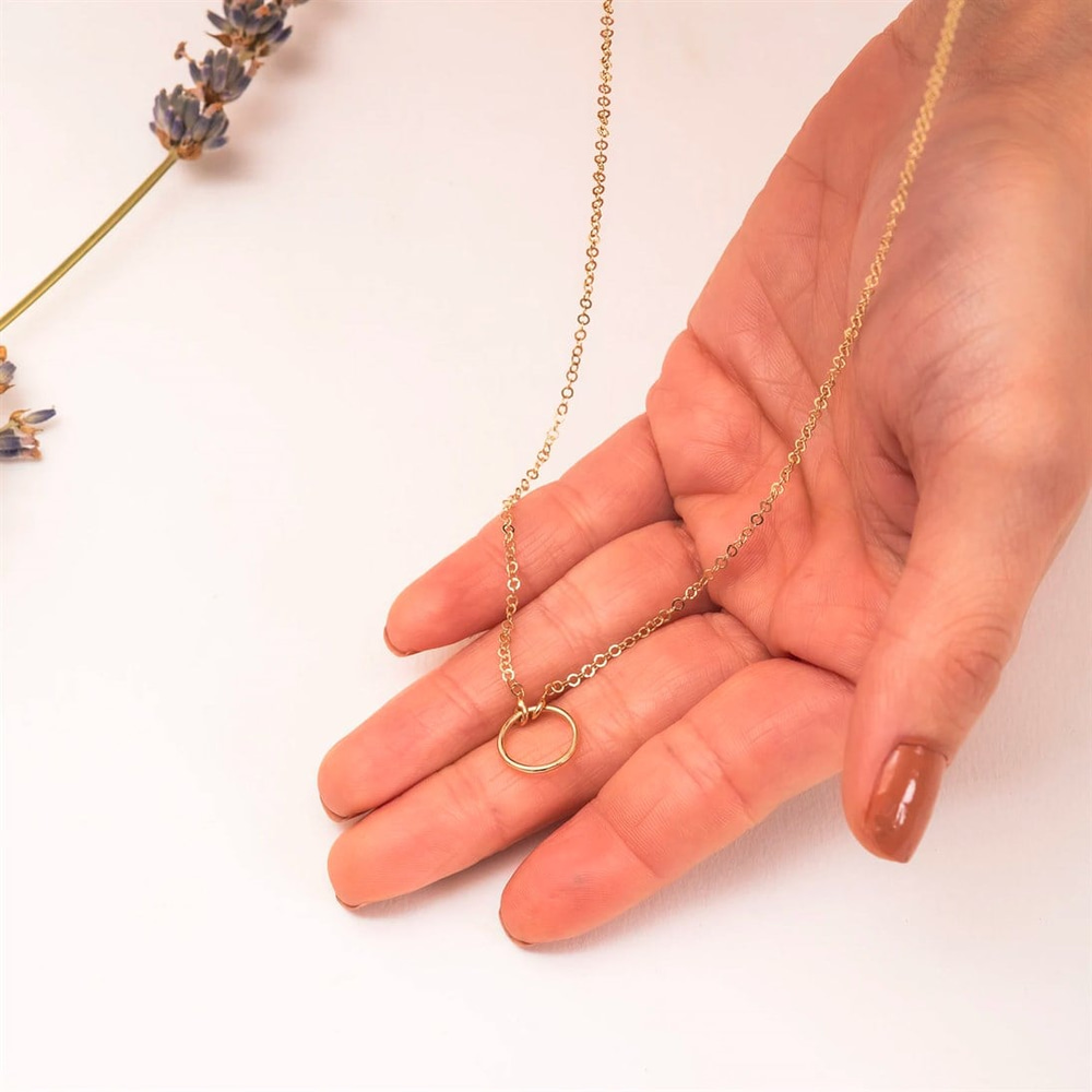 Goldstore-Open Circle Necklace