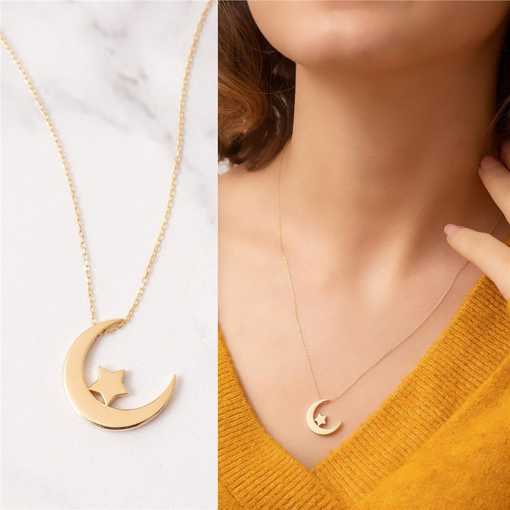 Goldstore-Crescent Necklace