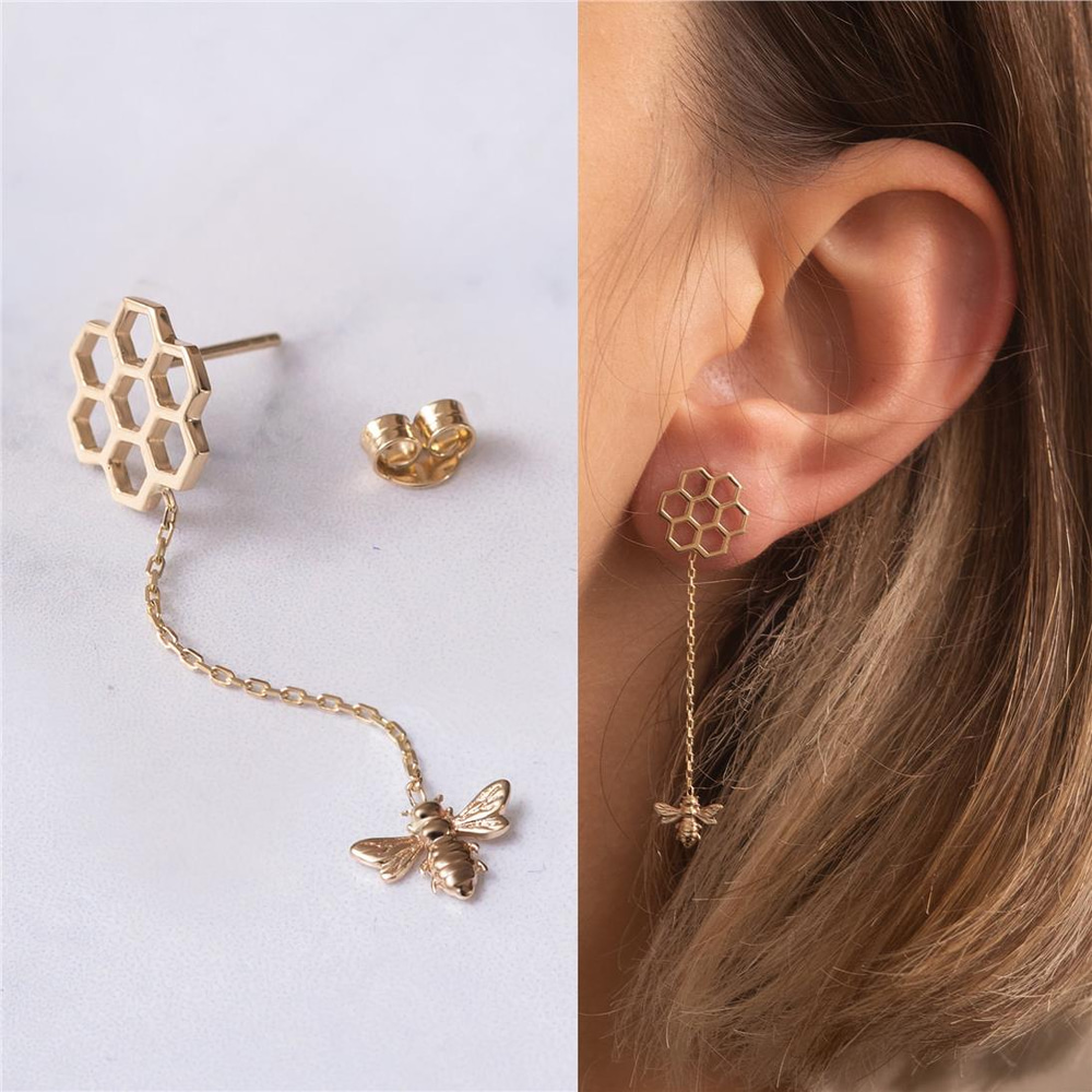 Goldstore-Honeycomb and Bee Earrings
