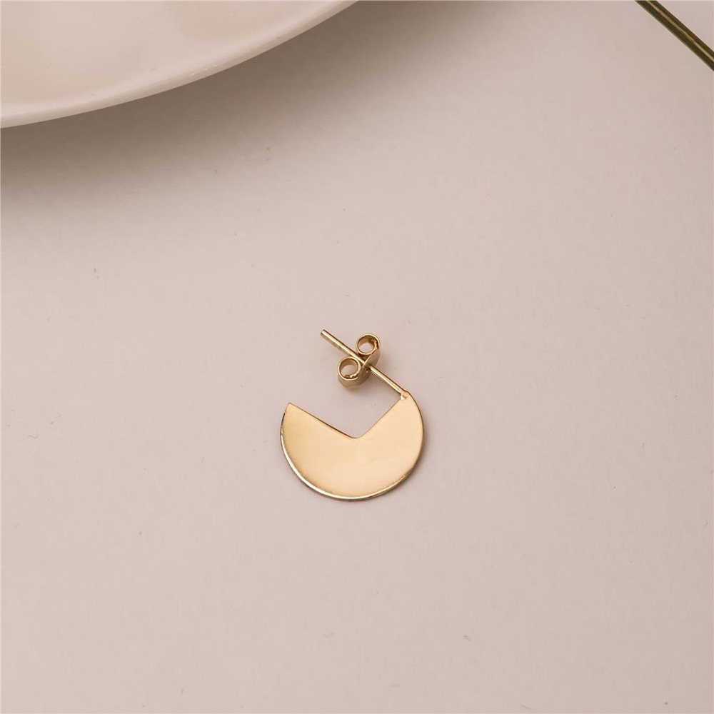 Goldstore-Half Moon Earrings