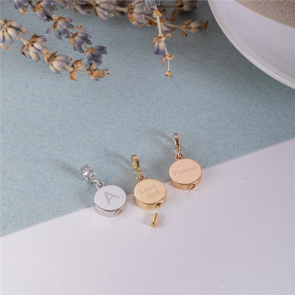 Goldstore-Circle Urn Pendant