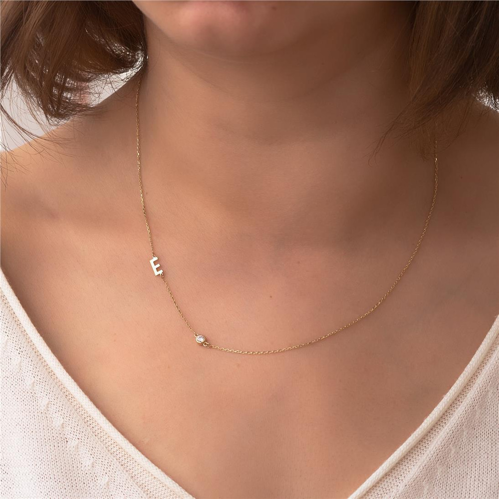 Goldstore-Pırlantalı Yan Harf Kolye