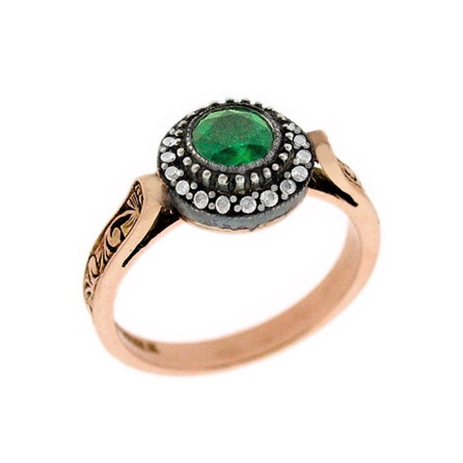 Goldstore-mucevher/8-ayar-altin-0-12-ct-pirlanta-zumrut-yuzuk-er11624_11624.html