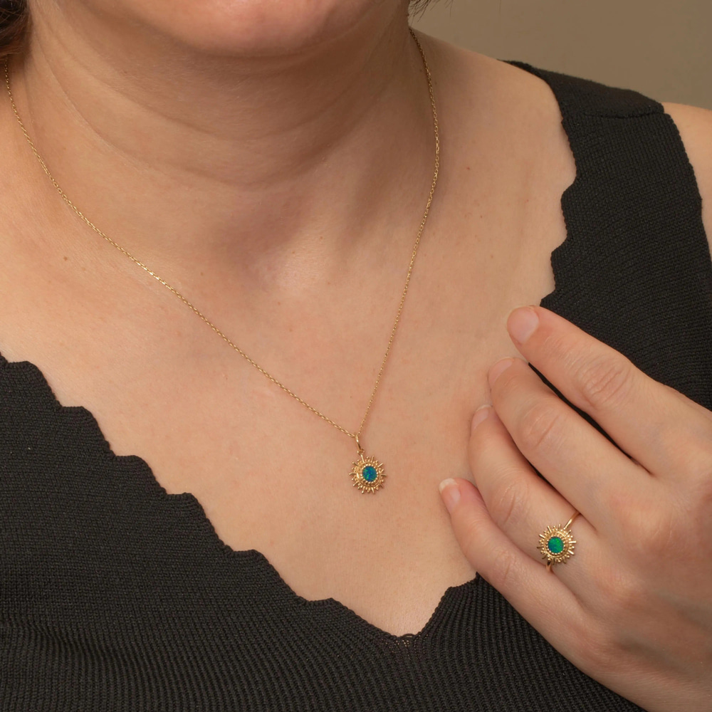 Güneş İlhamlı Opal Altın Kolye - Goldstore