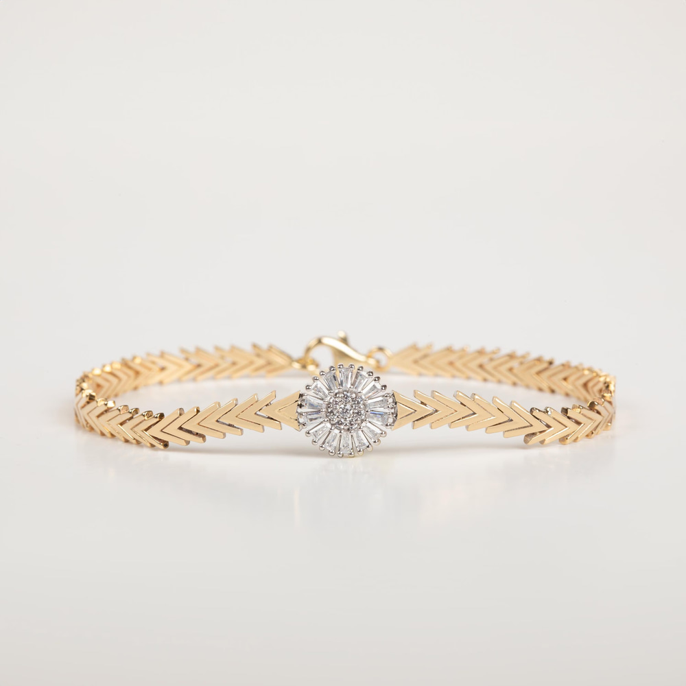Işıltılı V Zincirli Baget Taşlı Altın Bileklik - Goldstore