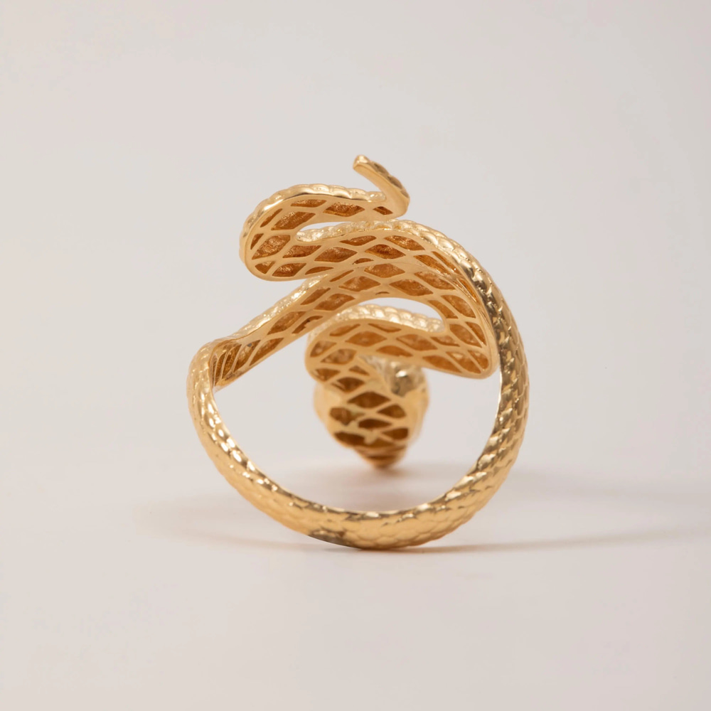 Kıvrımlı Yılan Figürlü Altın Yüzük - Goldstore
