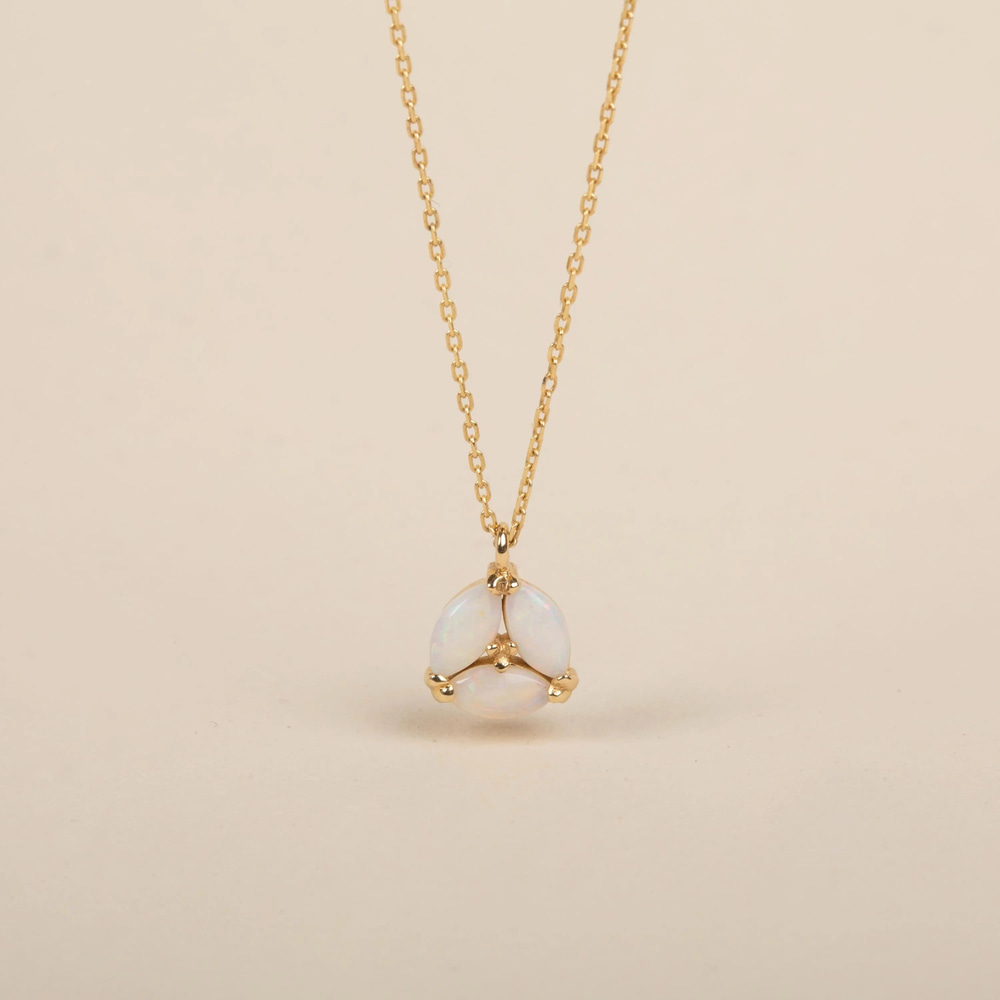 Markiz Opal Zarif Çiçek Altın Kolye - Goldstore