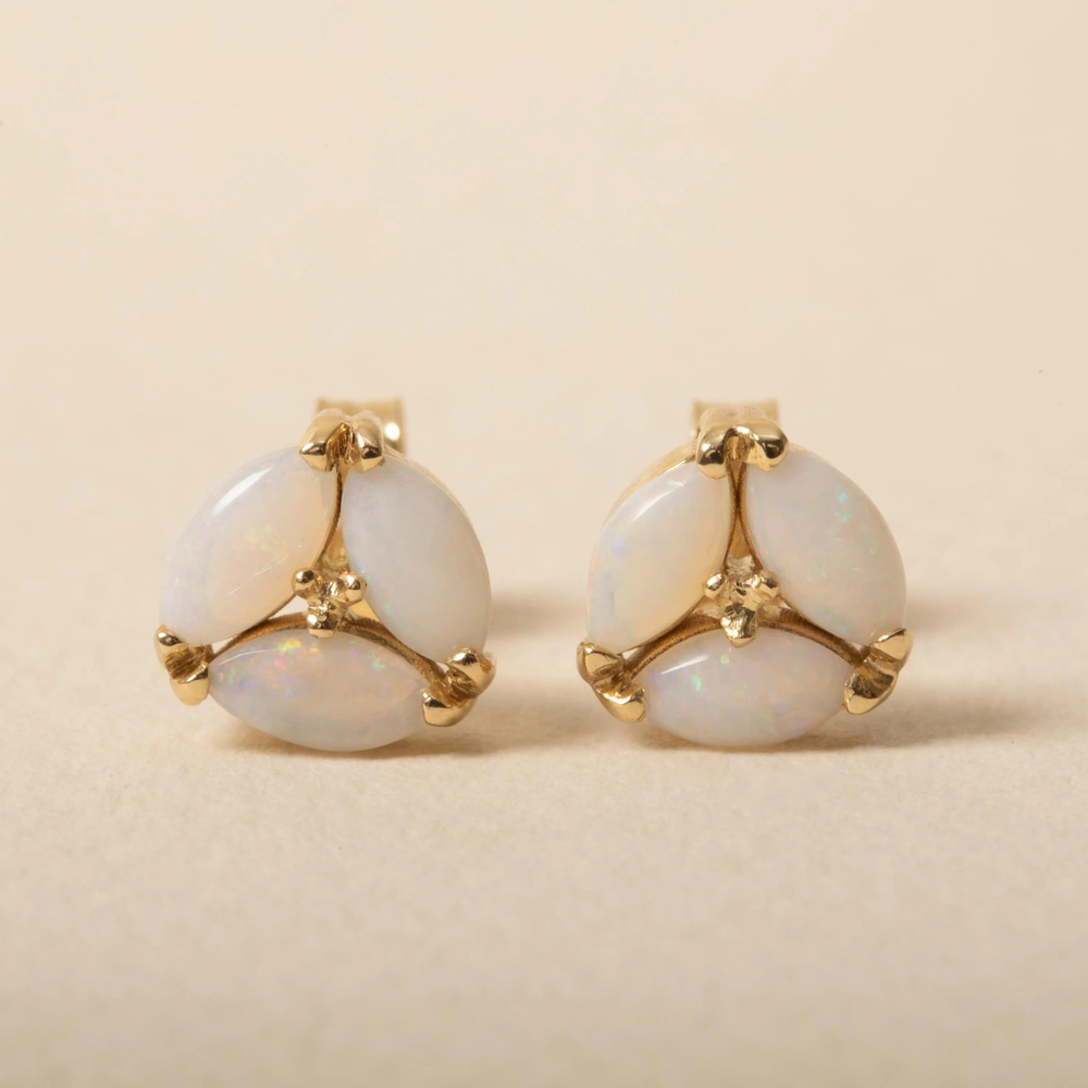 Markiz Opal Zarif Çiçek Altın Küpe - Goldstore