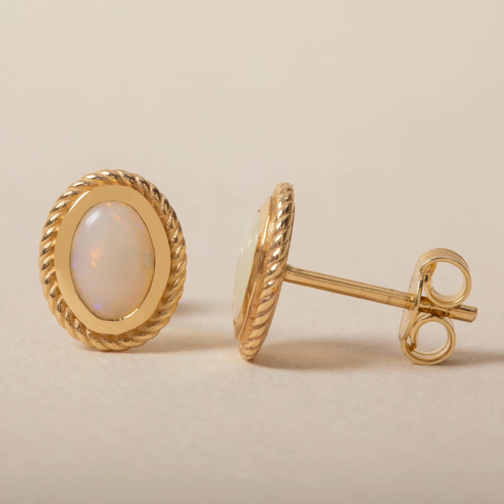 Minimal Oval Opal Altın Küpe - Goldstore