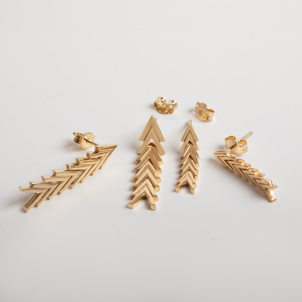 Modern Geometrik V Altın Küpe - Goldstore