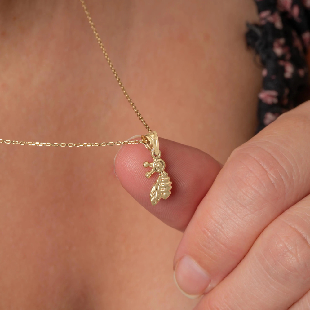 Neşeli Arı Altın Kolye - Goldstore
