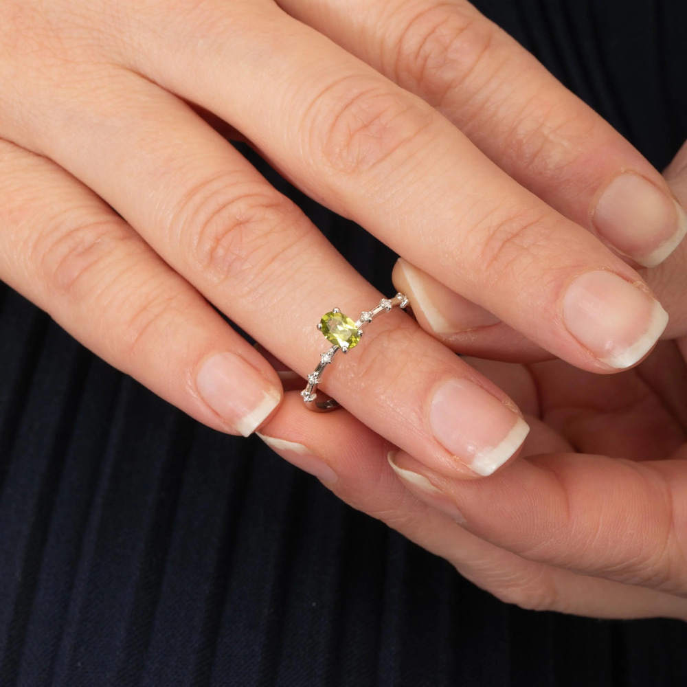 Peridot Parıltısı Altın Yüzük - Goldstore