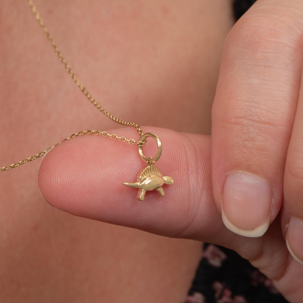 Sevimli Dinozor Motifli Altın Kolye - Goldstore