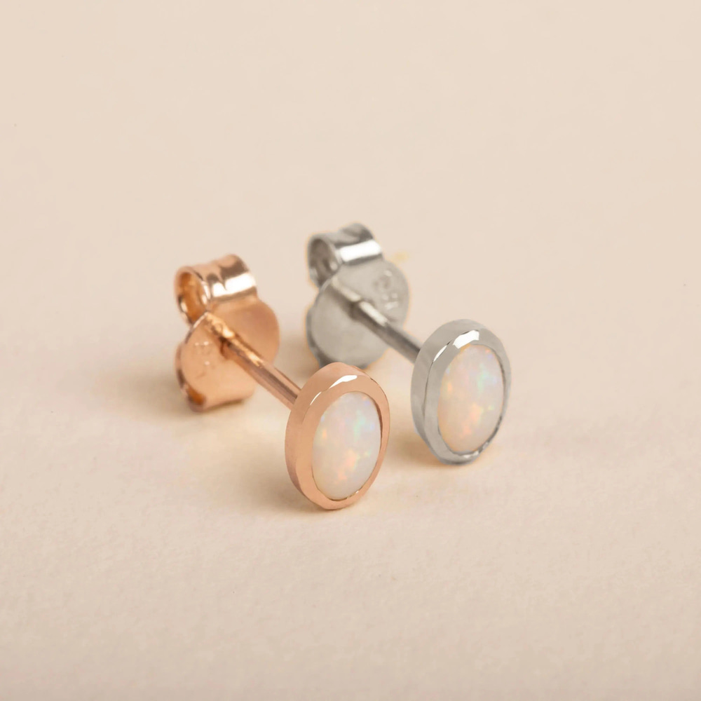 Zamansız Opal Taşlı Altın Küpe - Goldstore
