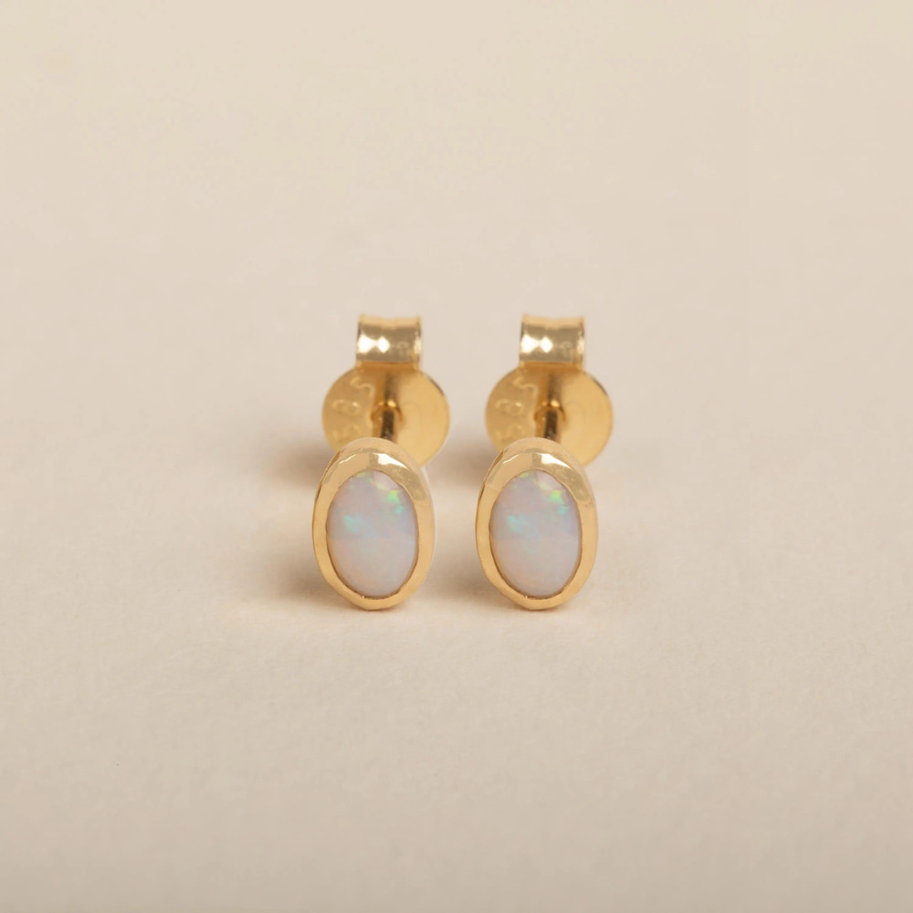 Zamansız Opal Taşlı Altın Küpe - Goldstore