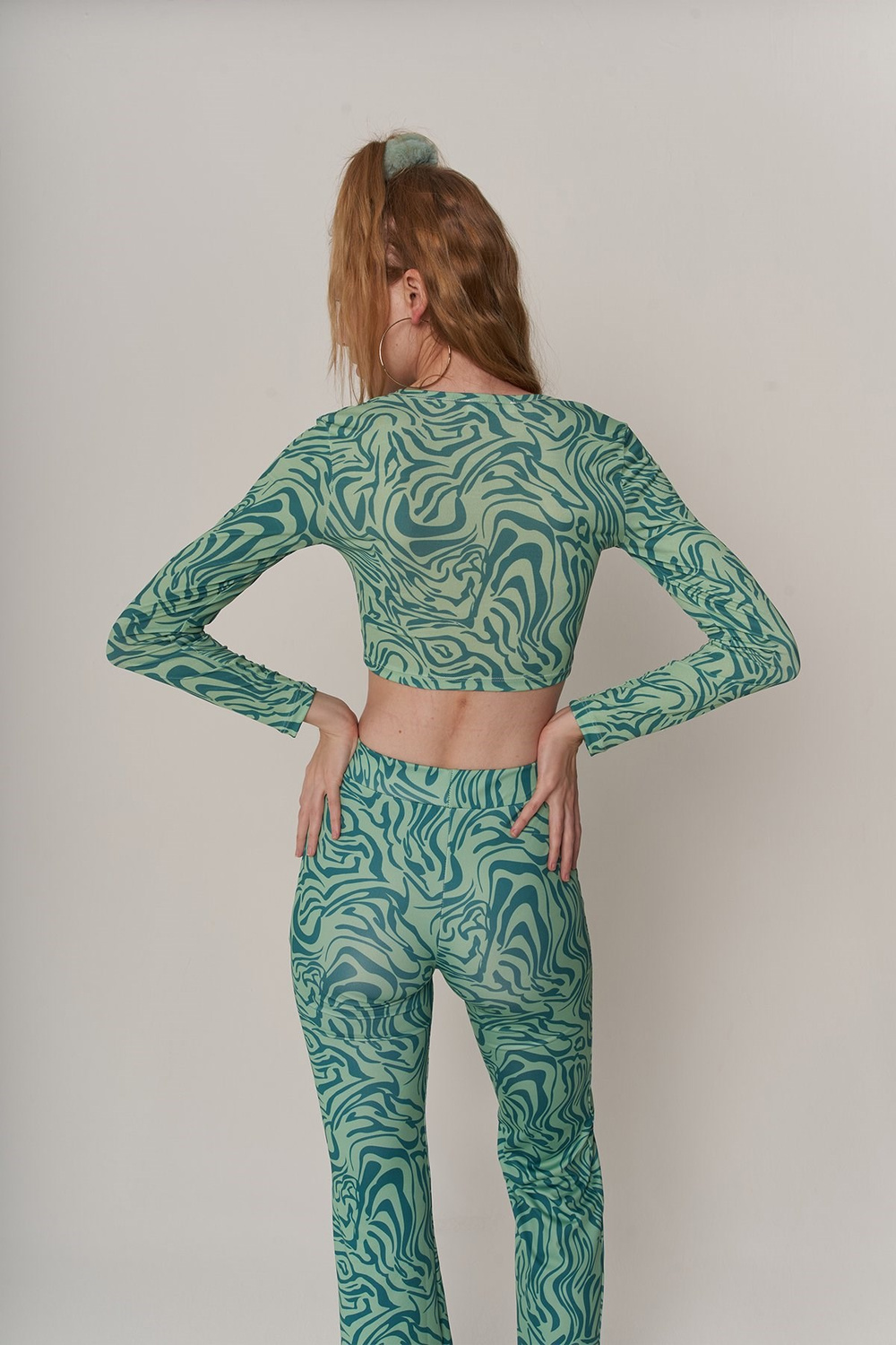 Crop Model Esnek uzun Kol Volera Bluz Yeşil