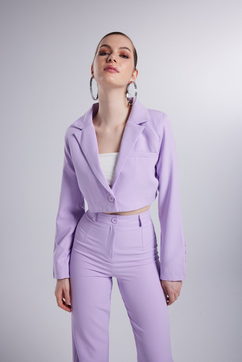 Vatkalı Atlas Kumaş Crop Model Panky Ceket Lila