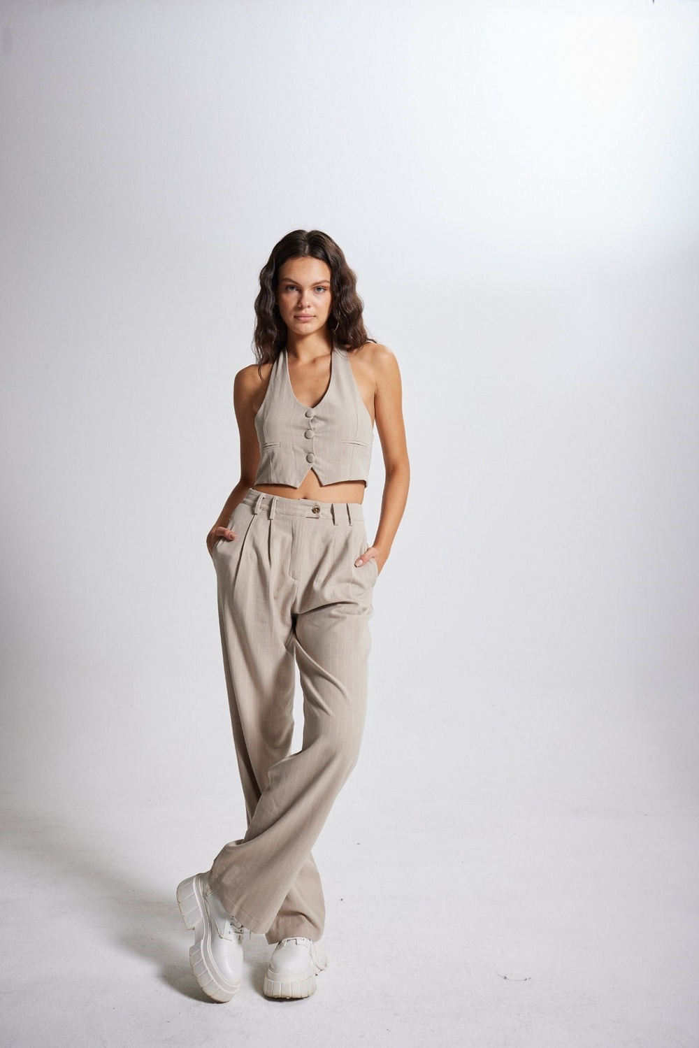 Boyun Bağlamalı Crop Striped Yelek Bej