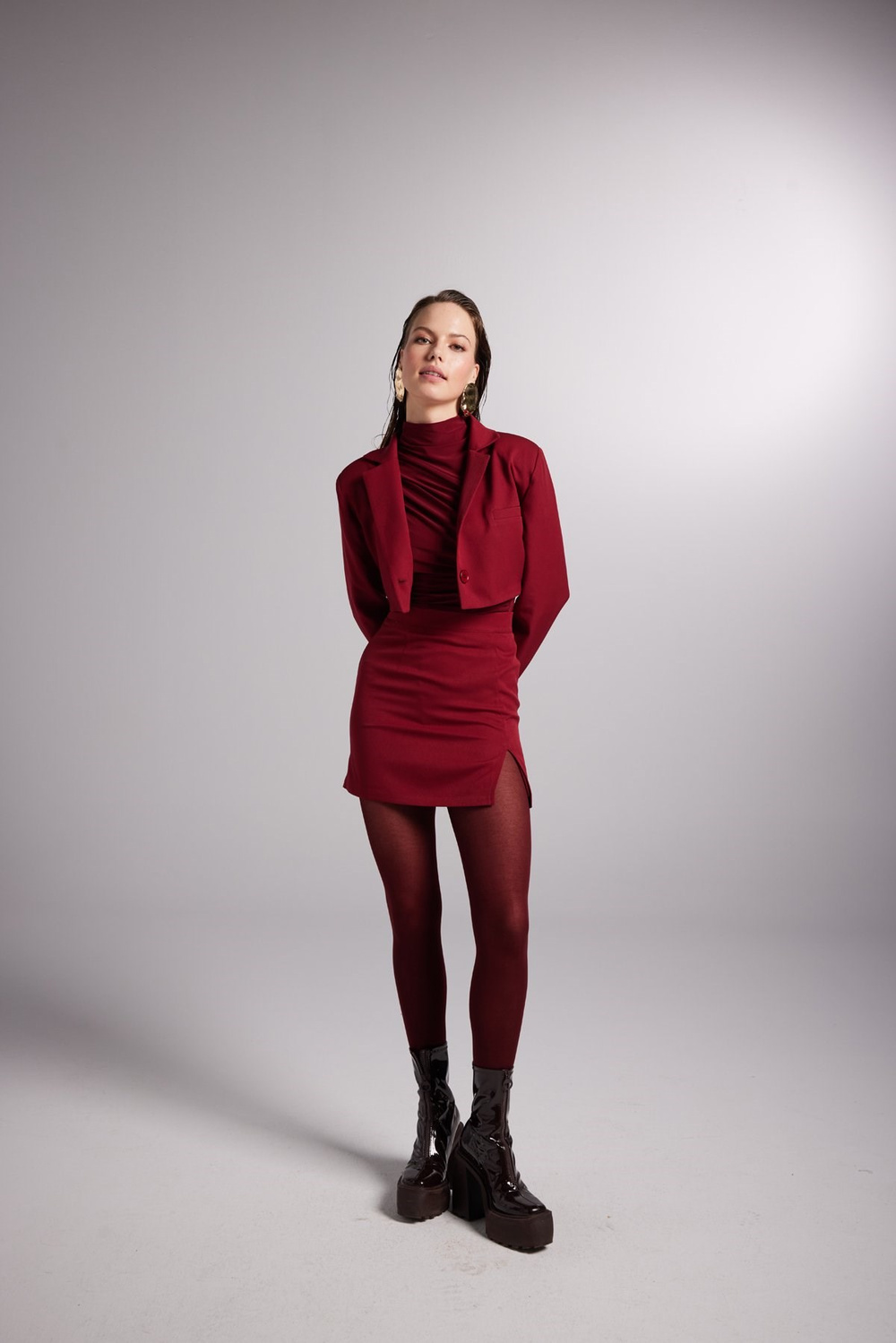Vatkalı Atlas Kumaş Crop Model Panky Ceket Bordo