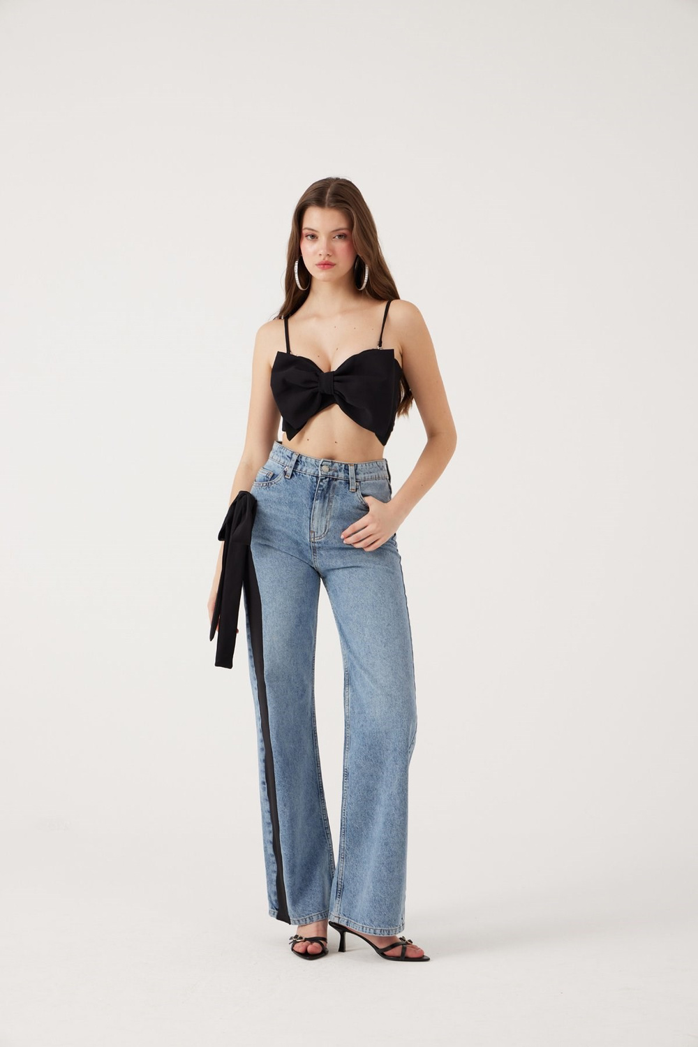 Yüksek Bel Kurdele Detaylı Wide Leg Kyla Jean Pantolon Siyah