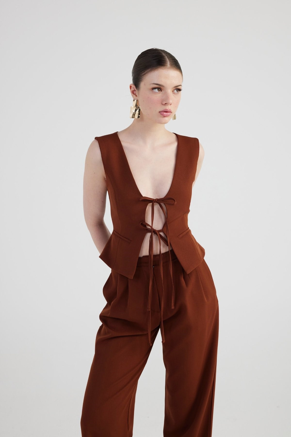Frida Vest Brown