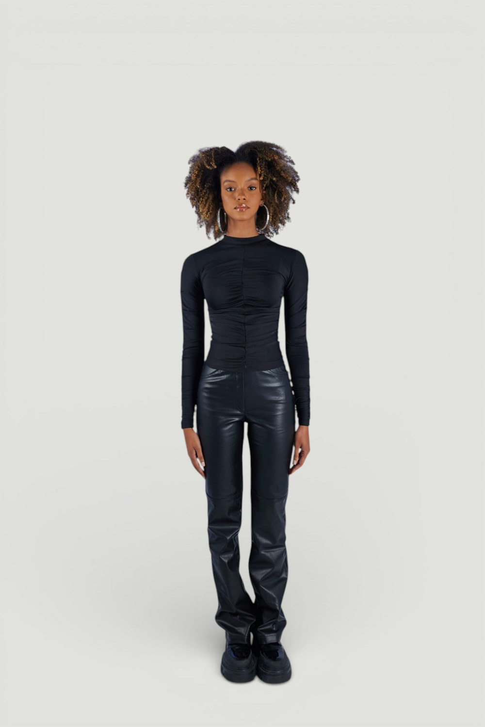 Drape Detaylı Yarım Balıkçı Draped Bluz Siyah