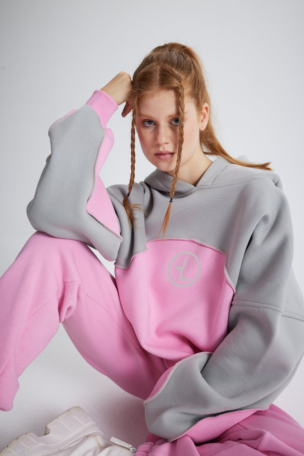 Revenge Sweatshirt Pink